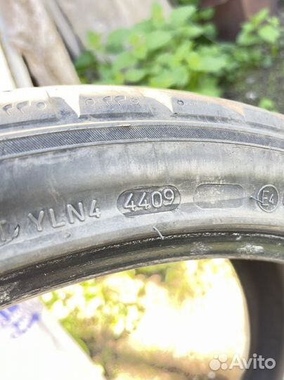 Nokian Tyres Hakkapeliitta 7 255/35 R20 97T