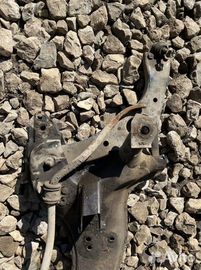 Lifan x60 подрамник