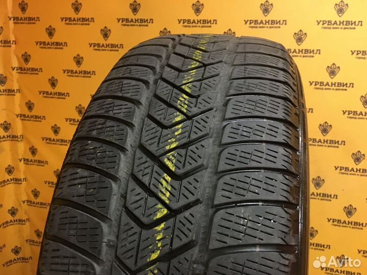 Pirelli Scorpion Winter RFT 255/55 R18 109V