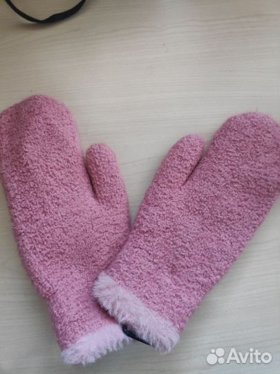 Новые варежки розовые на взрослую руку