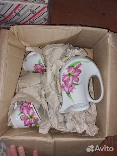 Чайный фарфоровый сервиз