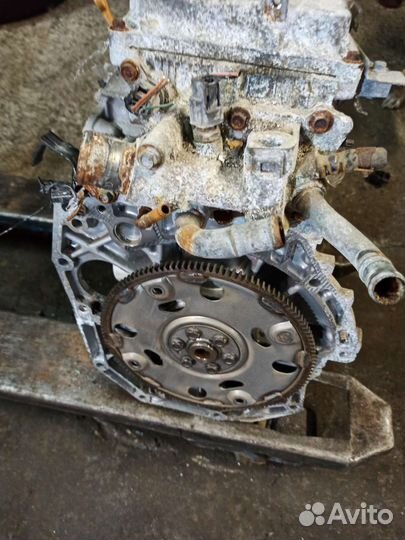 Двигатель Nissan Tiida 1.6 hr16de