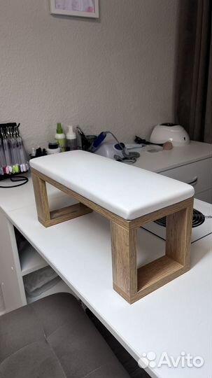 Подставка для рук маникюрная