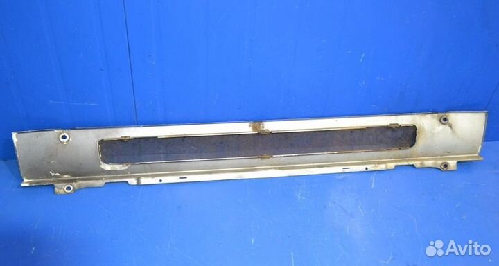 Решетка радиатора, средняя scania R-series (01.04)