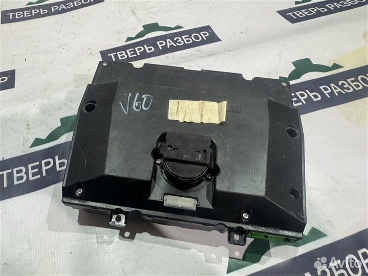 Блок управления климат-контролем Volvo V60 1
