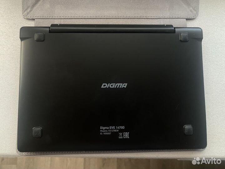 Планшетный компьютер digma EVE 1470D