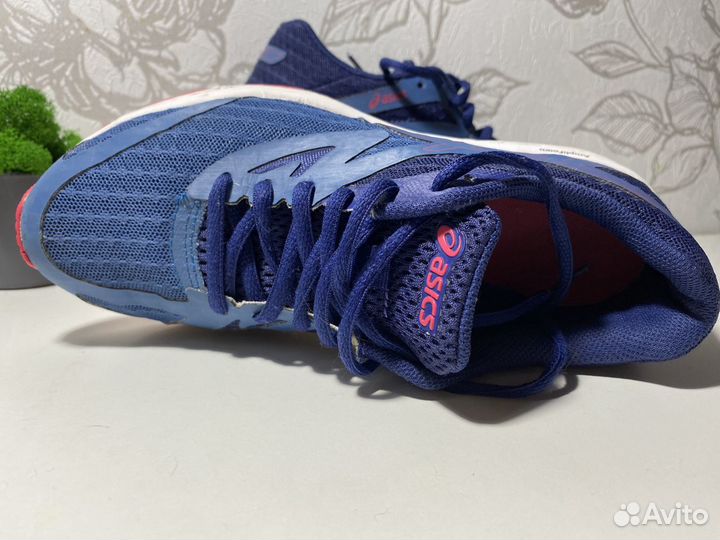 Кроссовки asics ampica для девочки