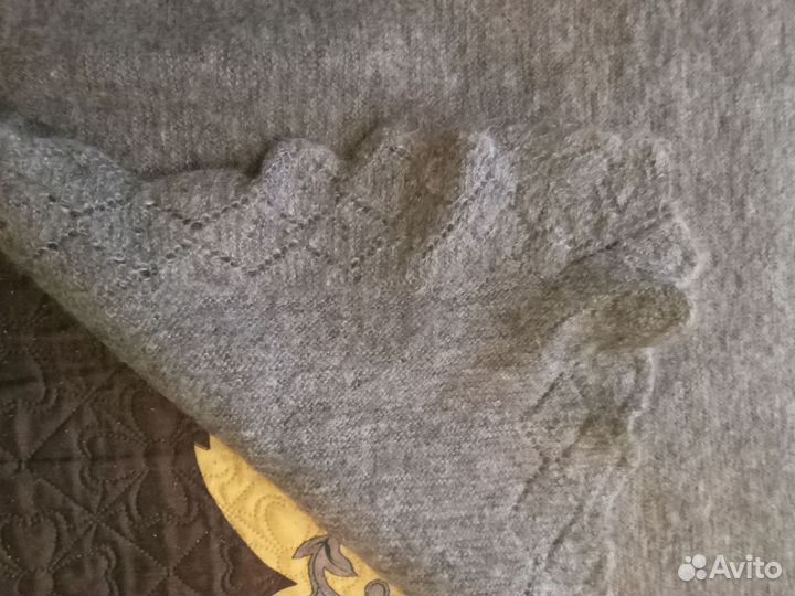 Пуховый платок шаль