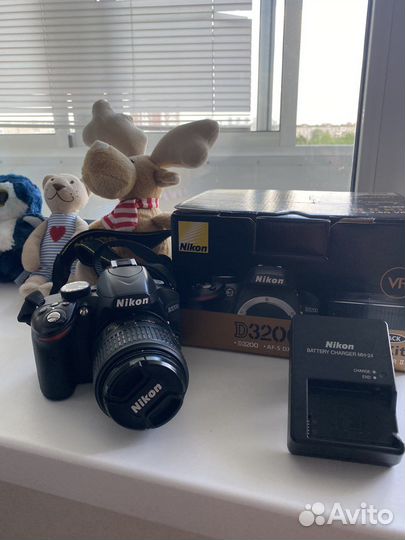 Зеркальный фотоаппарат Nikon D3200