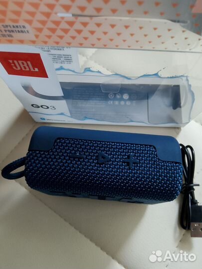 Блютуз колонка jbl go3