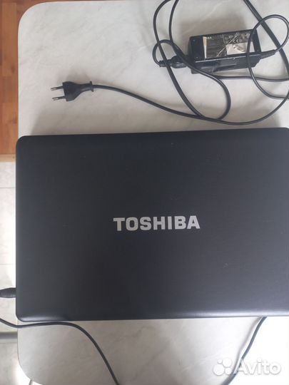 Ноутбук toshiba бу