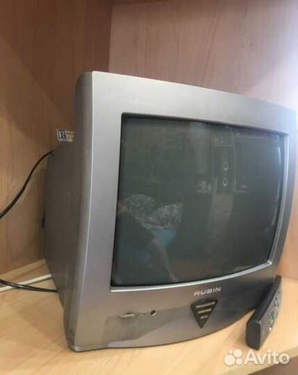 Телевизор rubin Triangle 37М10-2