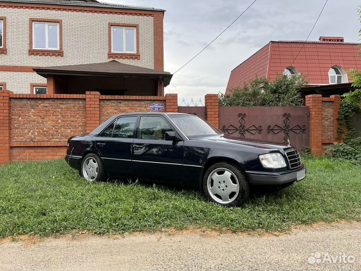 Mercedes-Benz E-класс 2.2 МТ, 1994, 510 200 км