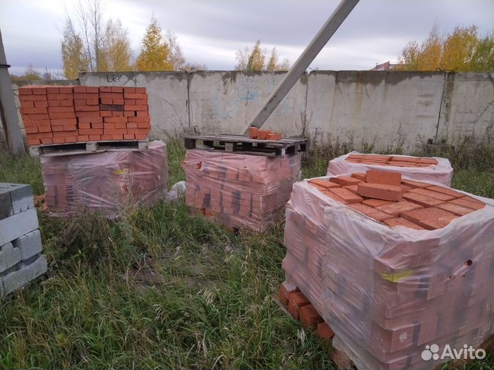 Кирпич красный полнотелый