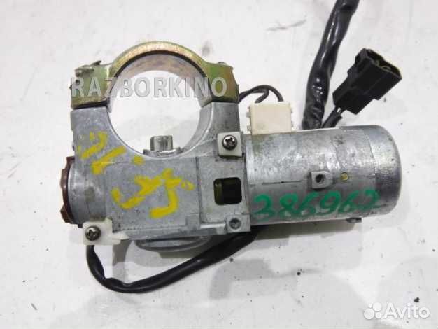 Замок зажигания 83121FC060