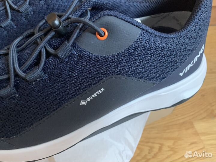 Новые дкмисезонные кроссовки viking goretex 39
