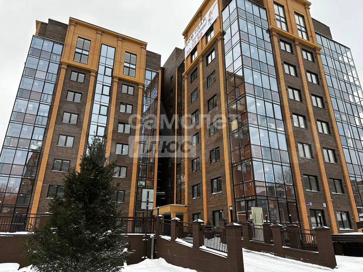 2-к. квартира, 124,5 м², 8/8 эт.