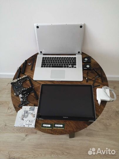 Macbook pro 15 mid 2010 a1286