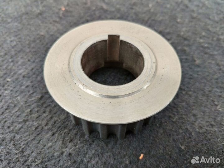 Шкив коленвала для грм Peugeot Citroen 1,8 6FZ EW7