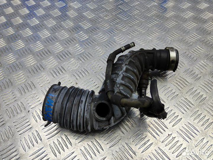 Патрубок воздушного фильтра Nissan Juke YF15 1.1