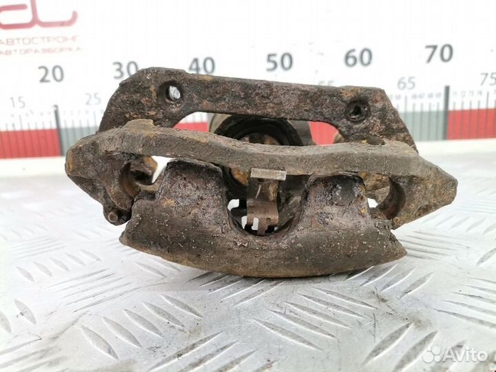 Суппорт задний правый для Ford Cougar 1478335