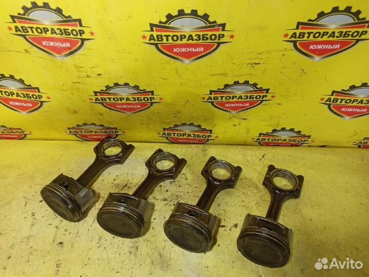 Поршень с шатуном Chevrolet Lacetti 1.6 F16D3