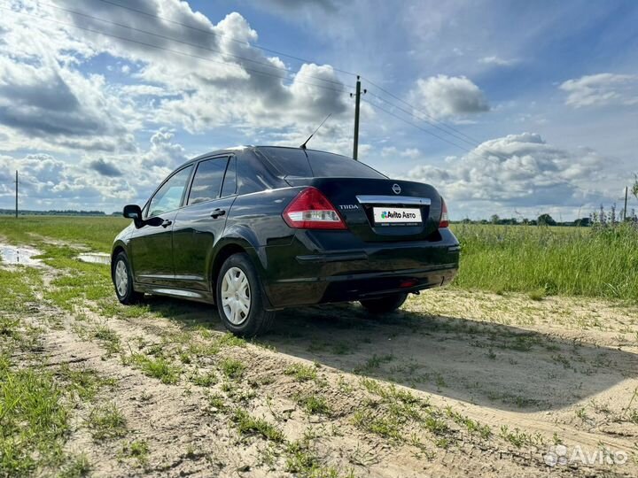 Nissan Tiida 1.6 МТ, 2011, 165 000 км