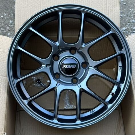 Литые диски Sakura Wheels 181 7×R16 5×114.3