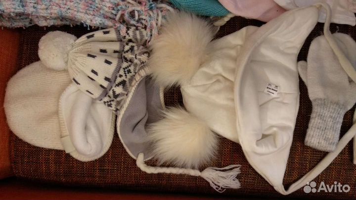 Детские шапки зимние и демисезонные пакетом 52-54