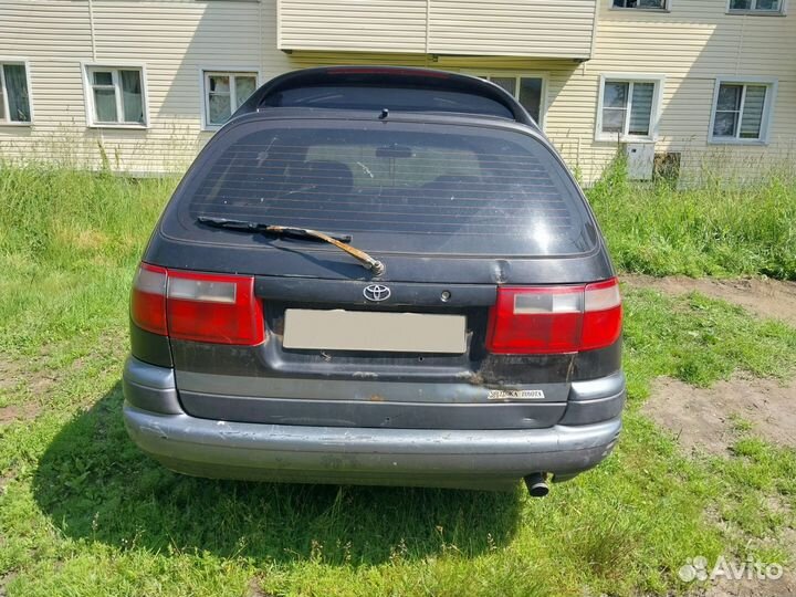 Toyota Caldina 2.0 AT, 1995, 303 300 км