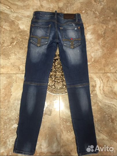 Джинсы Dsquared