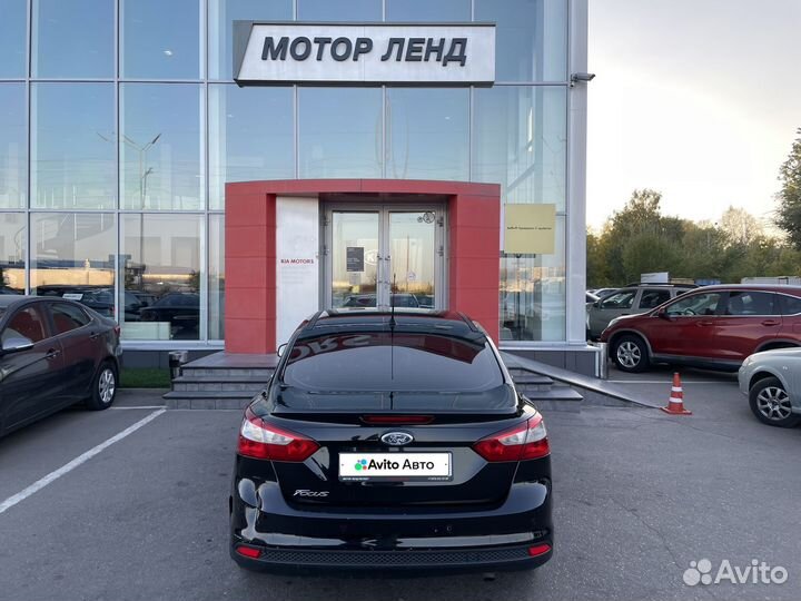 Ford Focus 1.6 МТ, 2011, 278 600 км