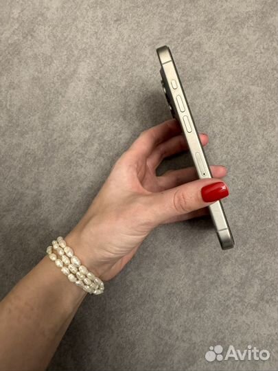 iPhone 15 Pro, 128 ГБ