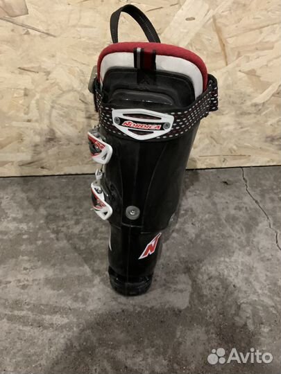 Горнолыжные ботинки nordica