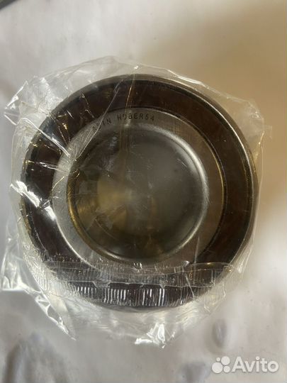 Подшипник ступицы передней 3885А040