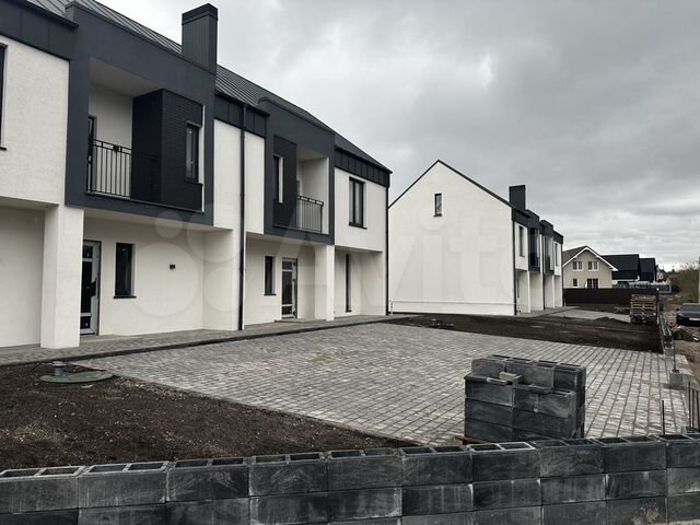 Таунхаус 147 м² на участке 4 сот.