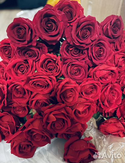 Искусственные декоративные цветы