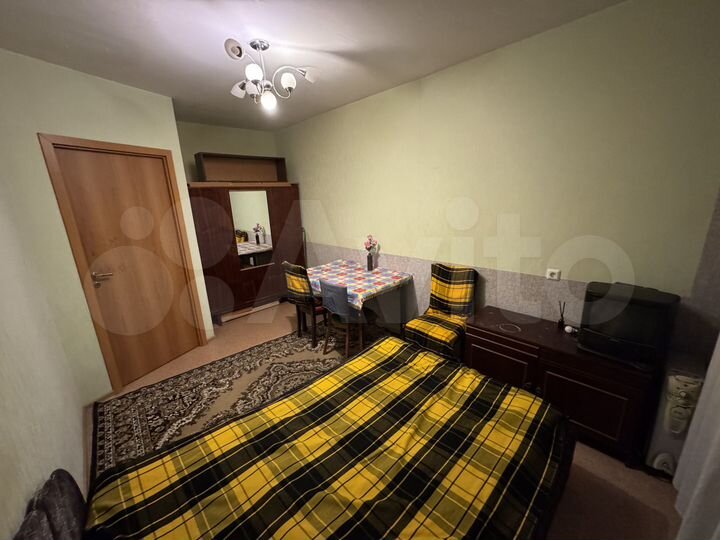 Комната 14 м² в 3-к., 1/5 эт.