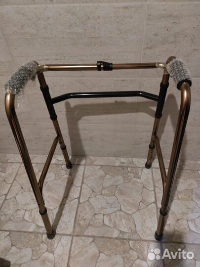 Ходунки для взрослых