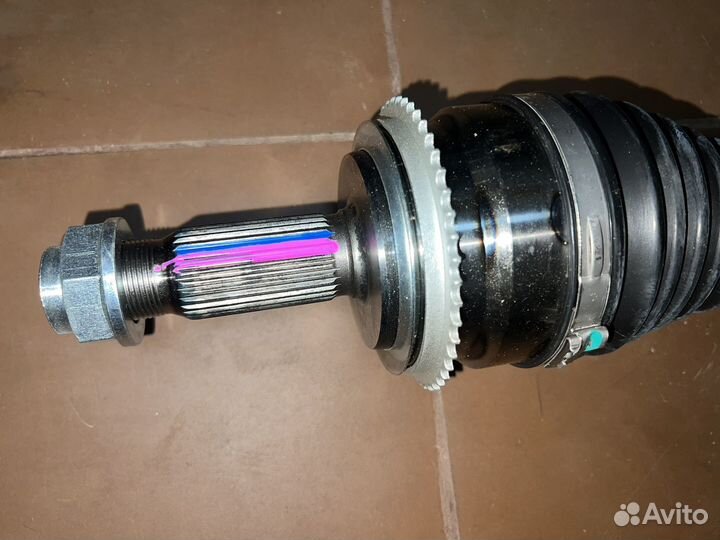 Привод передний правый Паджеро 4