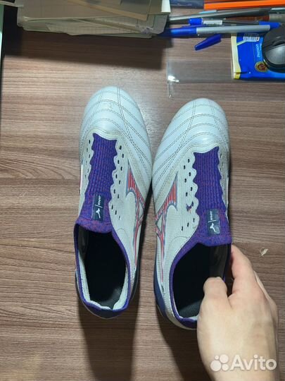 Бутсы футбольные mizuno