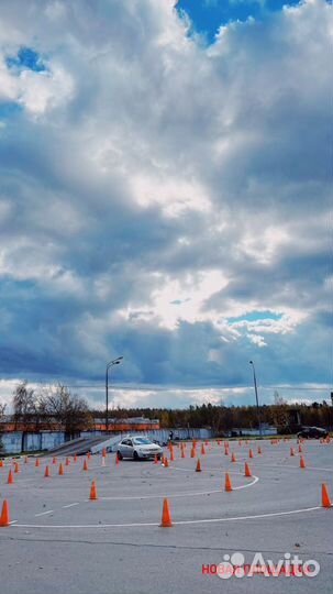 Инструктор по вождению на акпп/мкпп