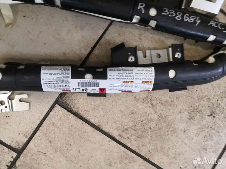 Шторка безопасности правое расположение