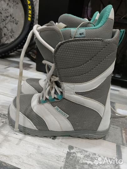 Сноубордические ботинки burton 37