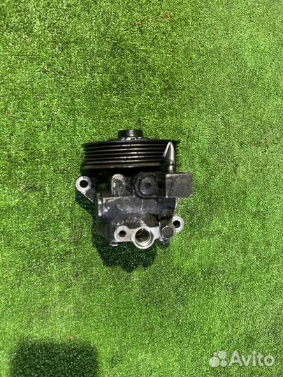 Насос гидроусилителя руля Ford Mondeo seba