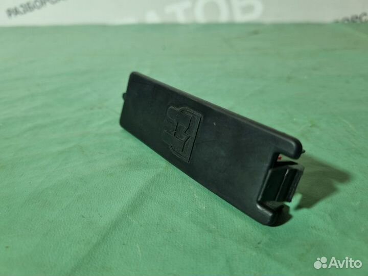 Крышка блока предохранителей Citroen C5 хэтчбек