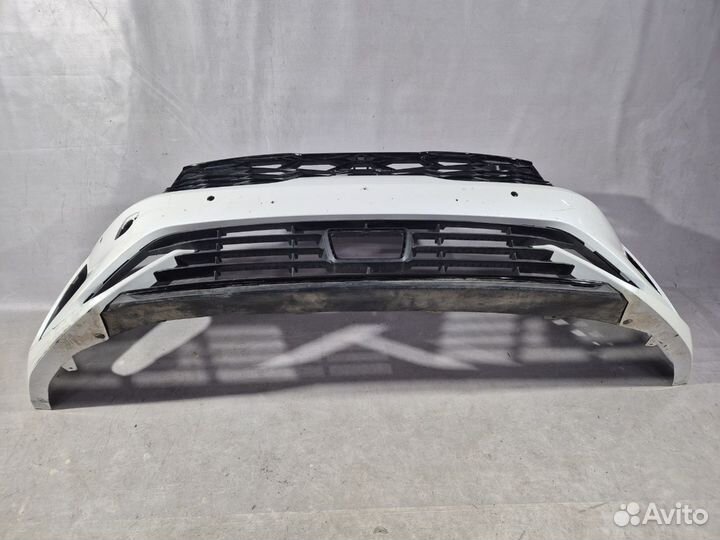 Передний бампер Kia K5 б/у