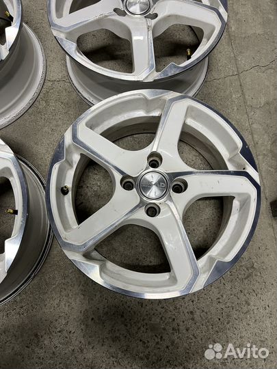 Стильные литые диски Solaris Kia Rio 4x100 R15