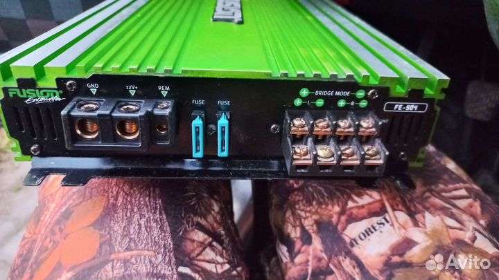 Автомобильный усилитель 4 канала