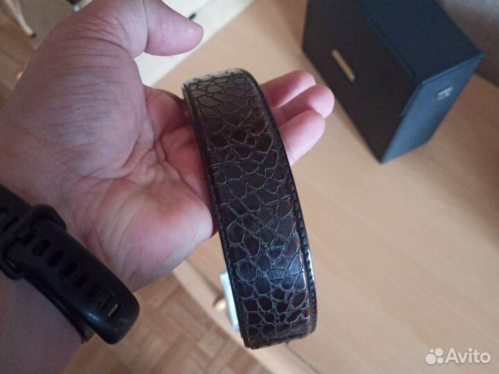 Мужской кожаный ремень